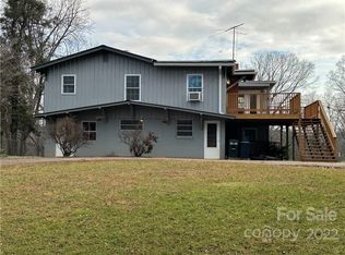 8 Roby Conley Rd, Marion, NC 28752