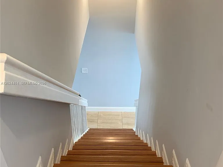 143 Riviera Cir #143 — Photo 18