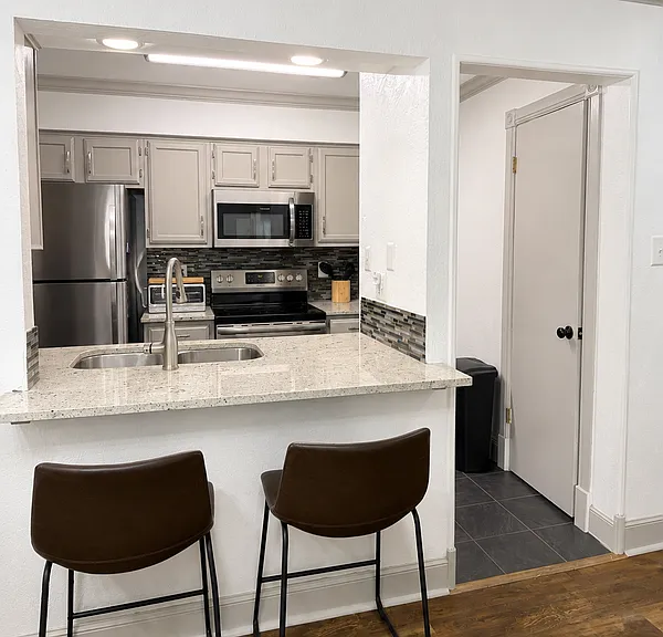 1310 Westheimer Rd #209 — Photo 6
