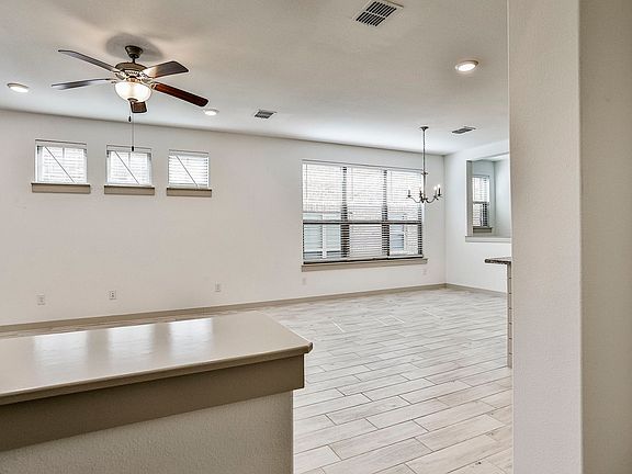 3rd image of 1347 Casselberry Dr