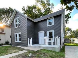 120 W 9th St, Mankato, MN 56001