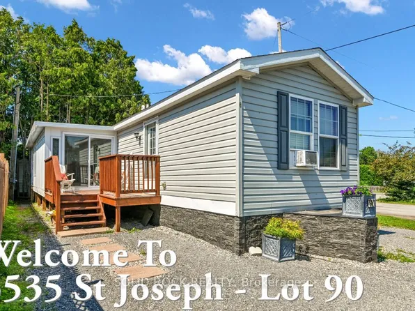 3535 Saint Joseph Blvd #90, Ottawa, ON K4A 0Z6