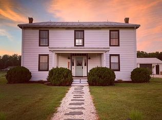 206 Edgar Rd, Hanover, VA 23069