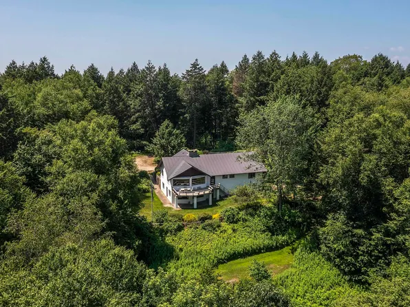 266 Barlow Road, Springfield, VT 05156