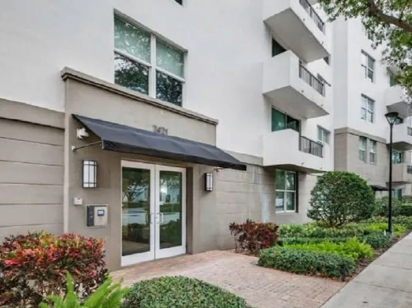 2421 NE 65th St APT 415, Fort Lauderdale, FL 33308