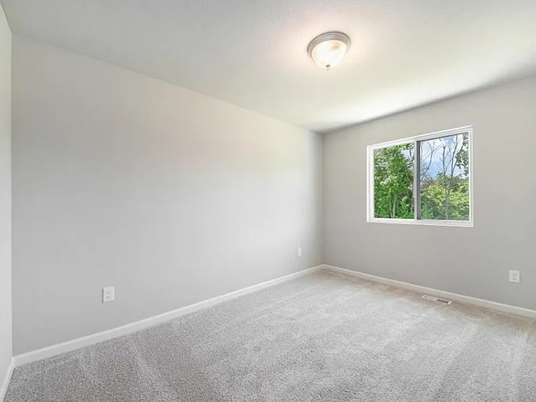 4633 Glen Haven Dr — Photo 35