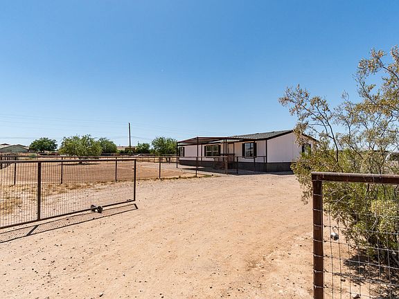 3rd image of 5075 E Vista Grande