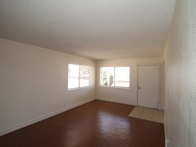 950 Purple Sage Ct — Photo 11