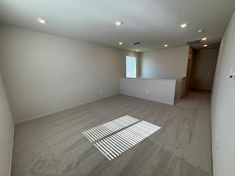 1729 Eagle River Ave — Photo 12