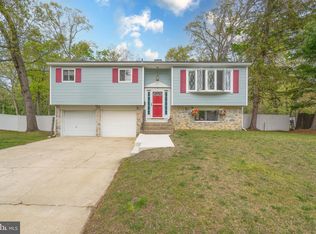 7 Briarcliff Rd, Atco, NJ 08004