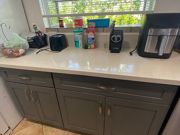 Kitchen counterspace and coffee bar
