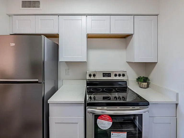 4601 Carlisle Blvd NE #A16 — Photo 13