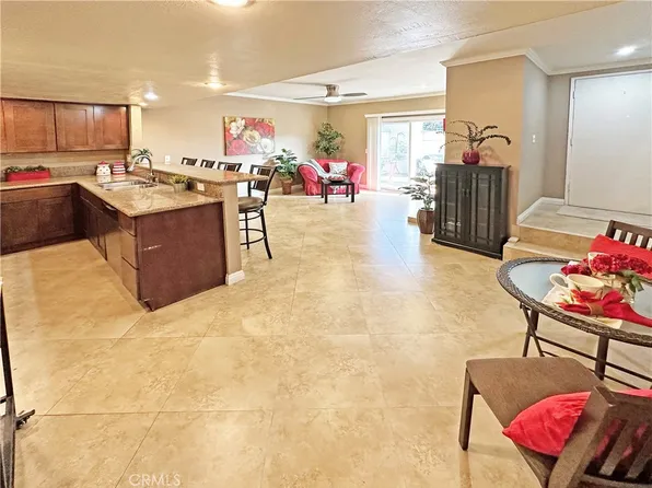14167 Windjammer Ln, Westminster, CA 92683