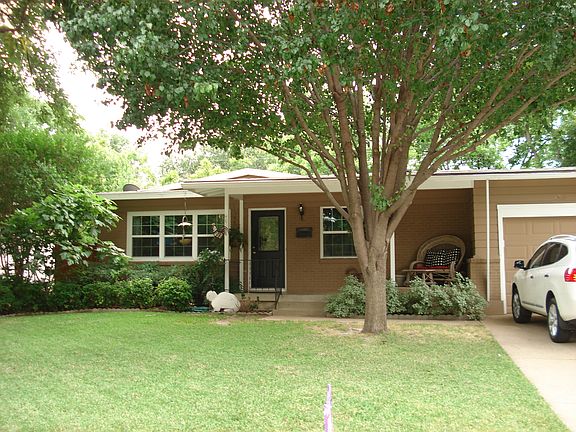 2nd image of 1420 Marshalldale Dr