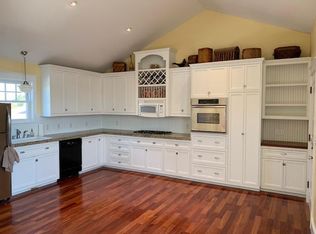 1209 Pine St, Huntington Beach, CA 92648