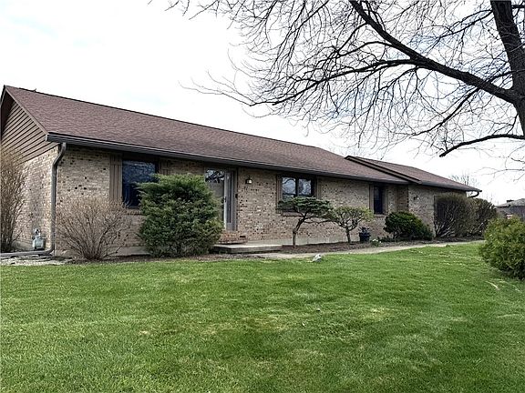 3rd image of 275 Mecca Dr