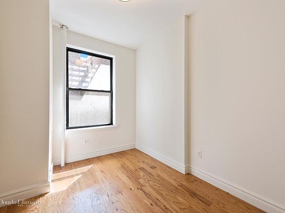 5th image of 162 E 82nd St APT 3D