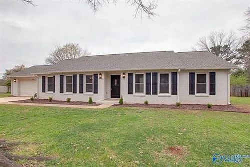 2042 Rosebury Ln SW Photo 1