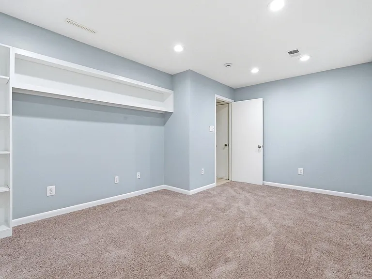 14407 Oakvale St — Photo 13