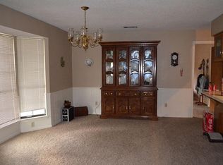709 N Kaufman St #B, Mexia, TX 76667