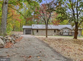 21851 White Oak Rd, Hagerstown, MD 21740