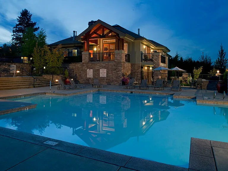 Lodge-style clubhouse