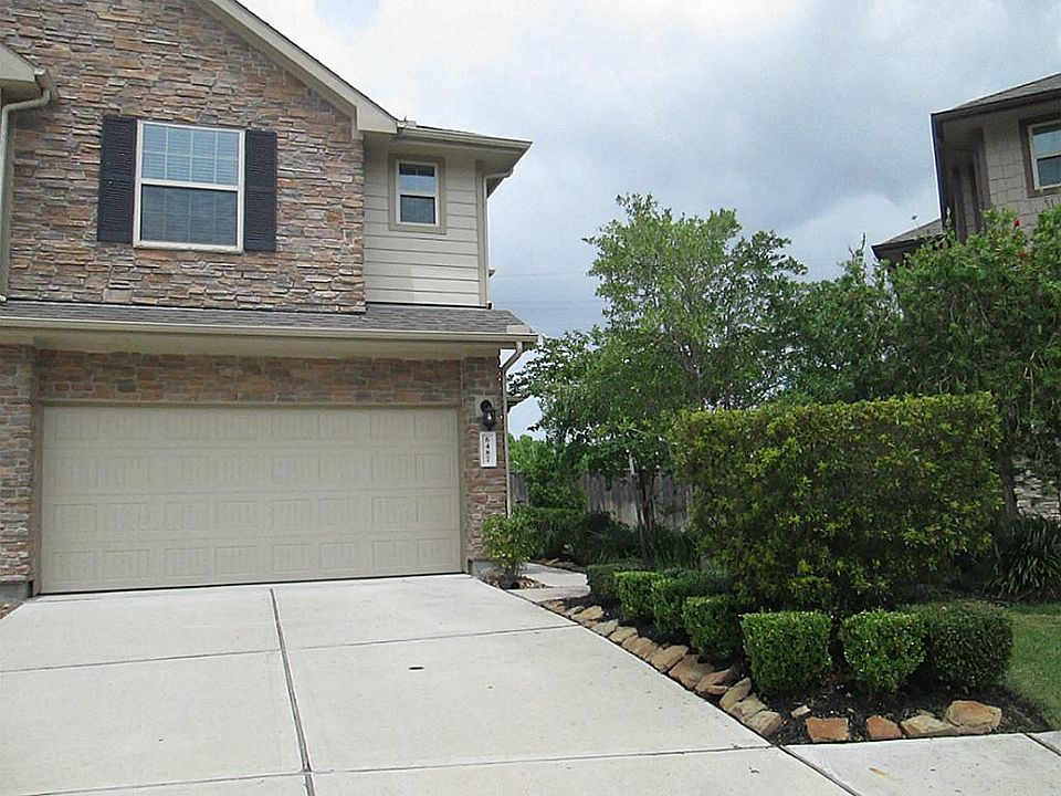 1st image of 6487 Calgary Woods Ln