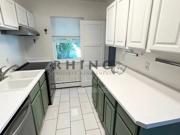 943 W Briarcliff Ave, Salt Lake City, UT 84116