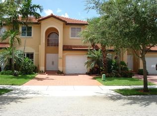 14076 S Forest Oak Cir, Davie, FL 33325
