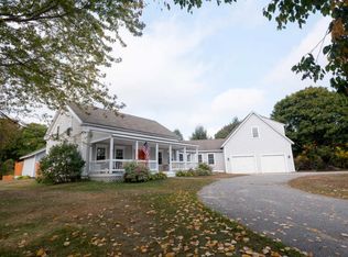 8 Cider Mill Ln, Gorham, ME 04038