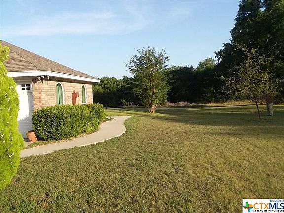 3rd image of 215 County Road 4744