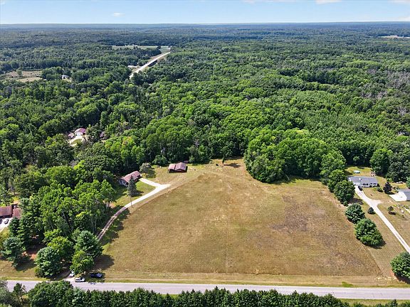 3rd image of 0 N Maple Hill Rd