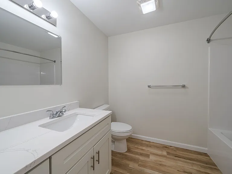 Icon Townhomes — Photo 84