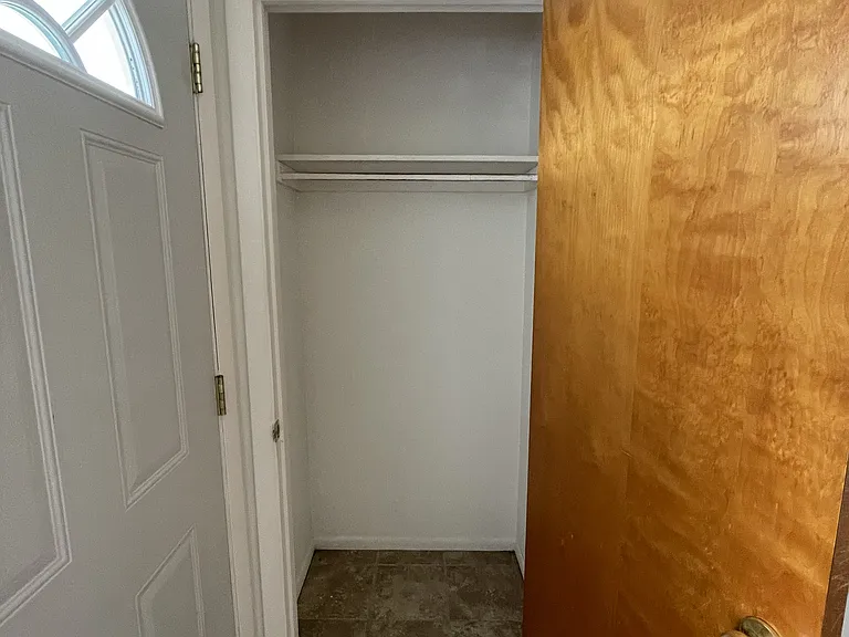 3071 N Center Rd — Photo 11