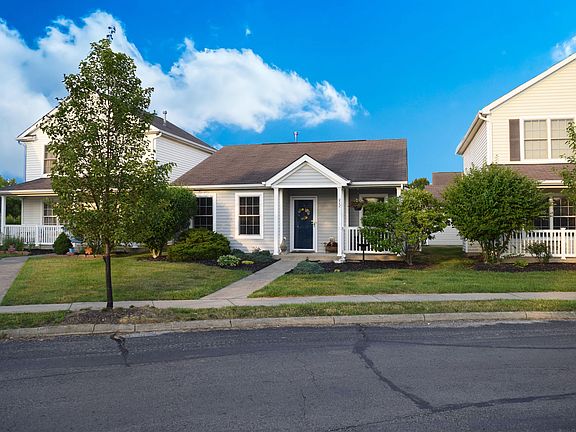 2nd image of 472 Jonathon Dayton Way