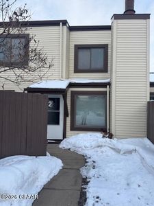 1015 N 39th St #A-2, Grand Forks, ND, 58203