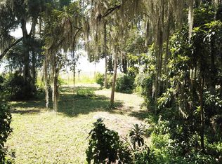 117 McMeekin Rd, Hawthorne, FL 32640