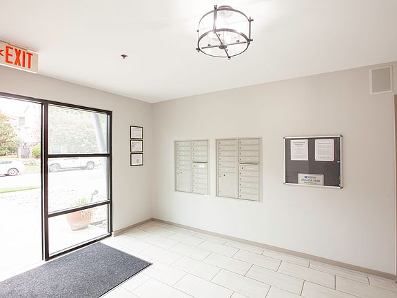 3rd image of 4107 Bowser Ave APT 308