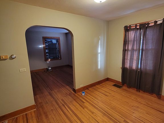 4th image of 1612 H Ave