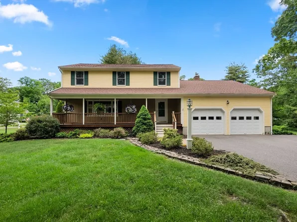 22 Woodmere Dr, Sudbury, MA 01776