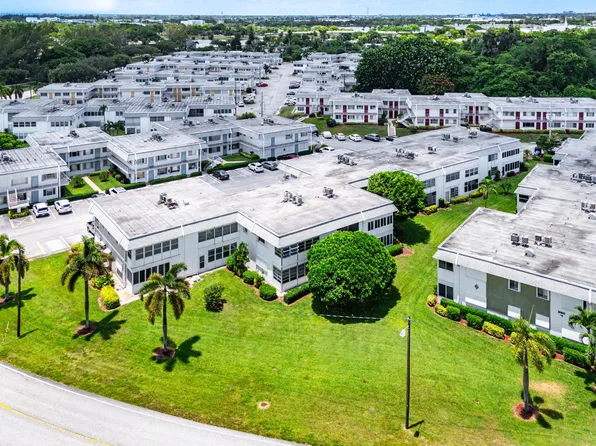 3120 LAKE OSBORNE Drive Bldg 7 Apt106, Lake Worth Beach, FL 33461