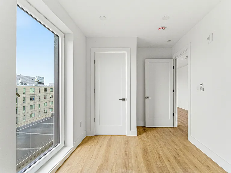 1035 Commonwealth Ave — Photo 27