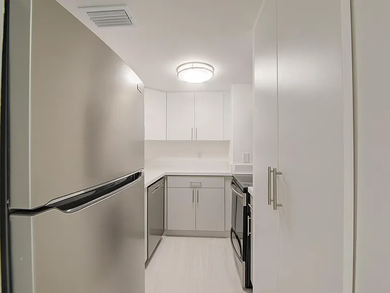 2100 Brickell Ave #404 — Photo 12