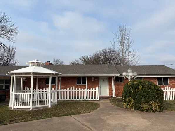 202 W Washington St, Broken Arrow, OK 74012