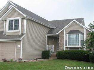 2412 NE Mill Crk, Blue Springs, MO 64014
