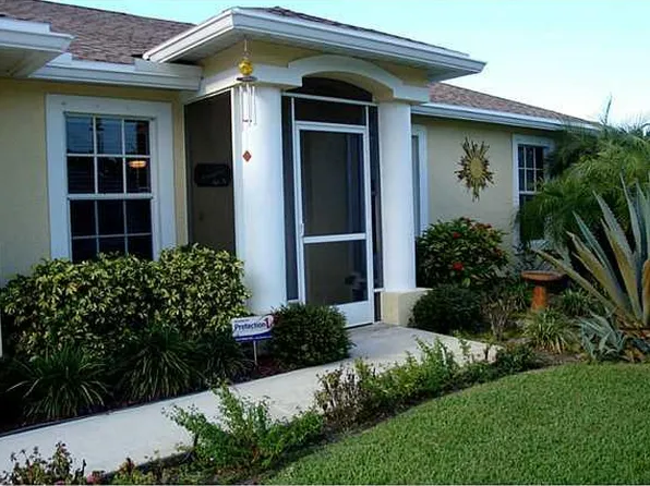 645 SE Tanner Ave, Port Saint Lucie, FL 34984