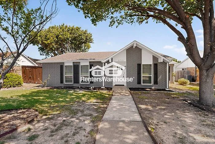5712 Truitt St — Photo 3