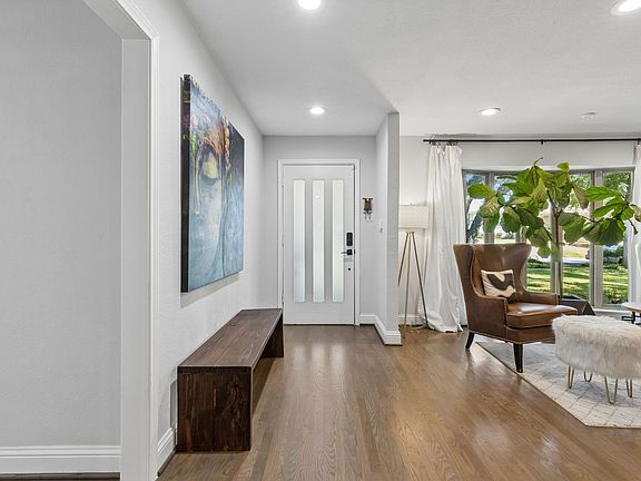 3rd image of 11919 Brookmeadow Ln