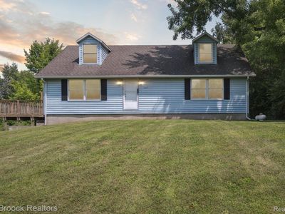 7669 Pontiac Lake Rd, White Lake, MI, 48386