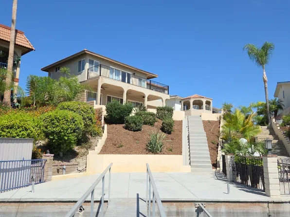 29880 Longhorn Dr, Canyon Lake, CA 92587